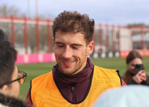 电竞世界杯-拜仁官方：格雷茨卡脚踝受伤，无缘本周出战海登海姆