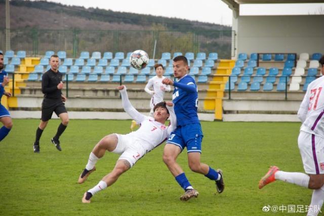 两天两连败热身难求一胜 国奥队拉练暂别克罗地亚